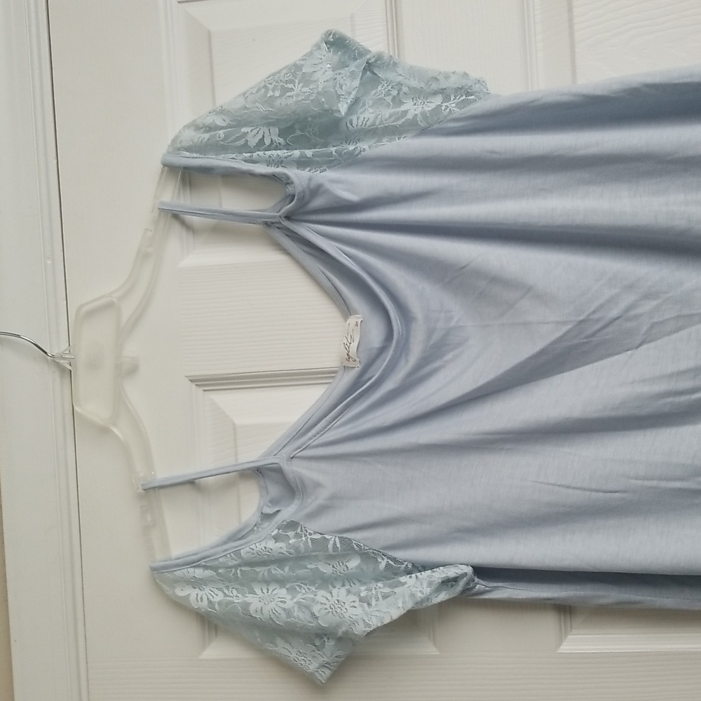 Glitz Women's off-shoulder Top with lace sleeves Women’s plus size 2X - Picture 3 of 11